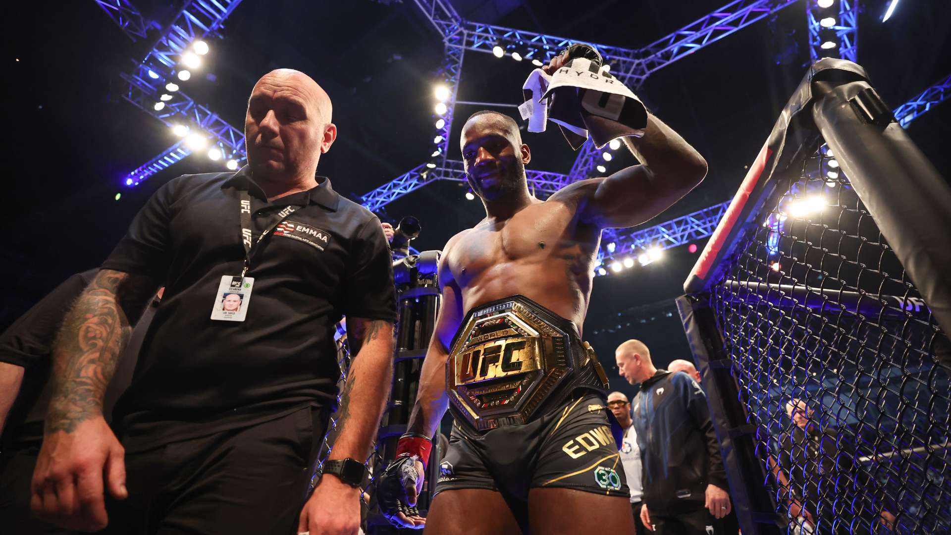 公众和媒体 公众和媒体